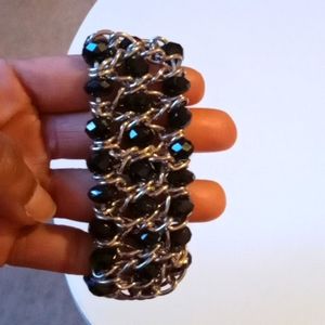 Beaded gold stretch bracelet